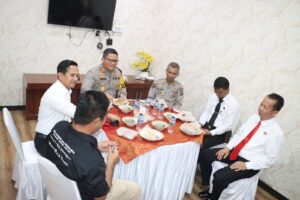 Perkuat Kemitraan, Polres dan PWI Prabumulih Sinergi Dukung Program Ketahanan Pangan Nasional Perkuat Kemitraan, Polres dan PWI Prabumulih Sinergi Dukung Program Ketahanan Pangan Nasional